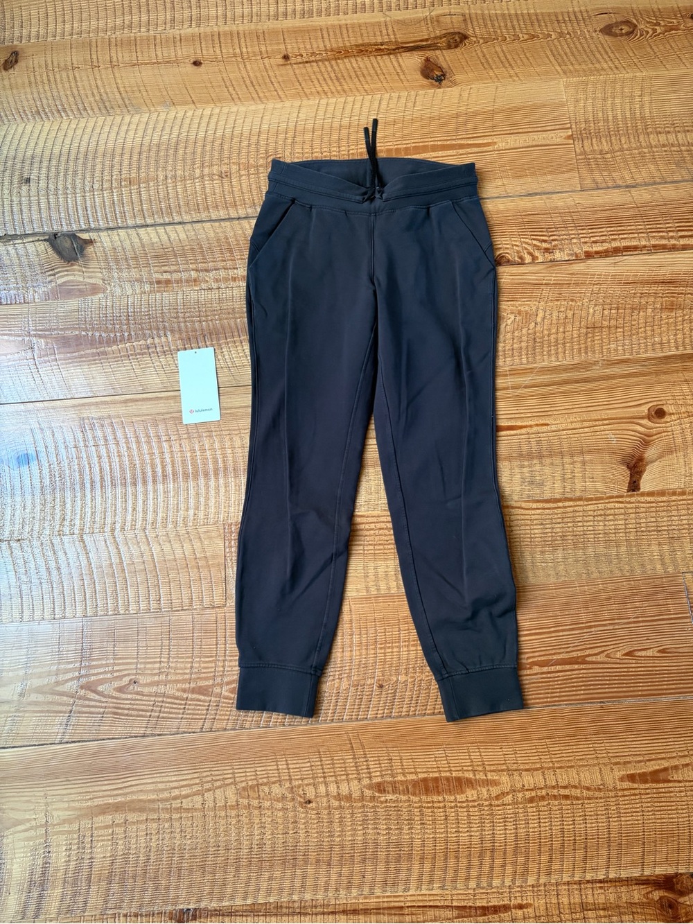 Lululemon ready to fleece jogger
